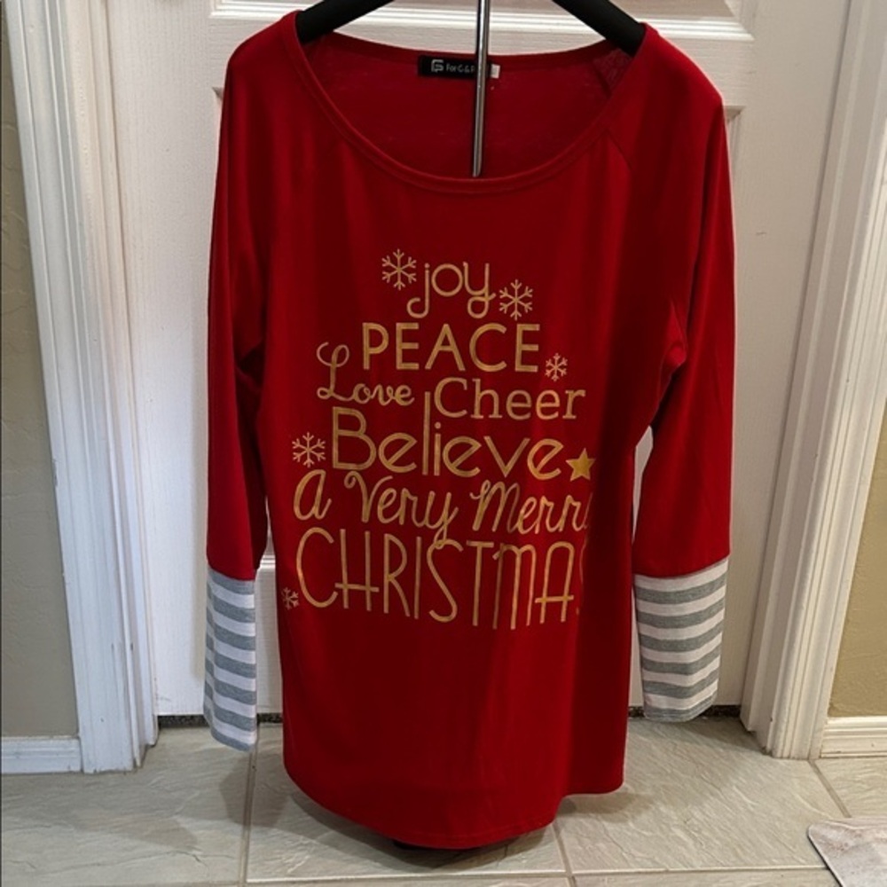 Graphic Red Christmas Long Sleeve Tee tunic
